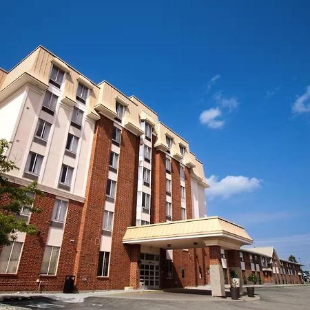 Waterloo Suites Hotel, Trademark Collection By Wyndham ภายนอก รูปภาพ