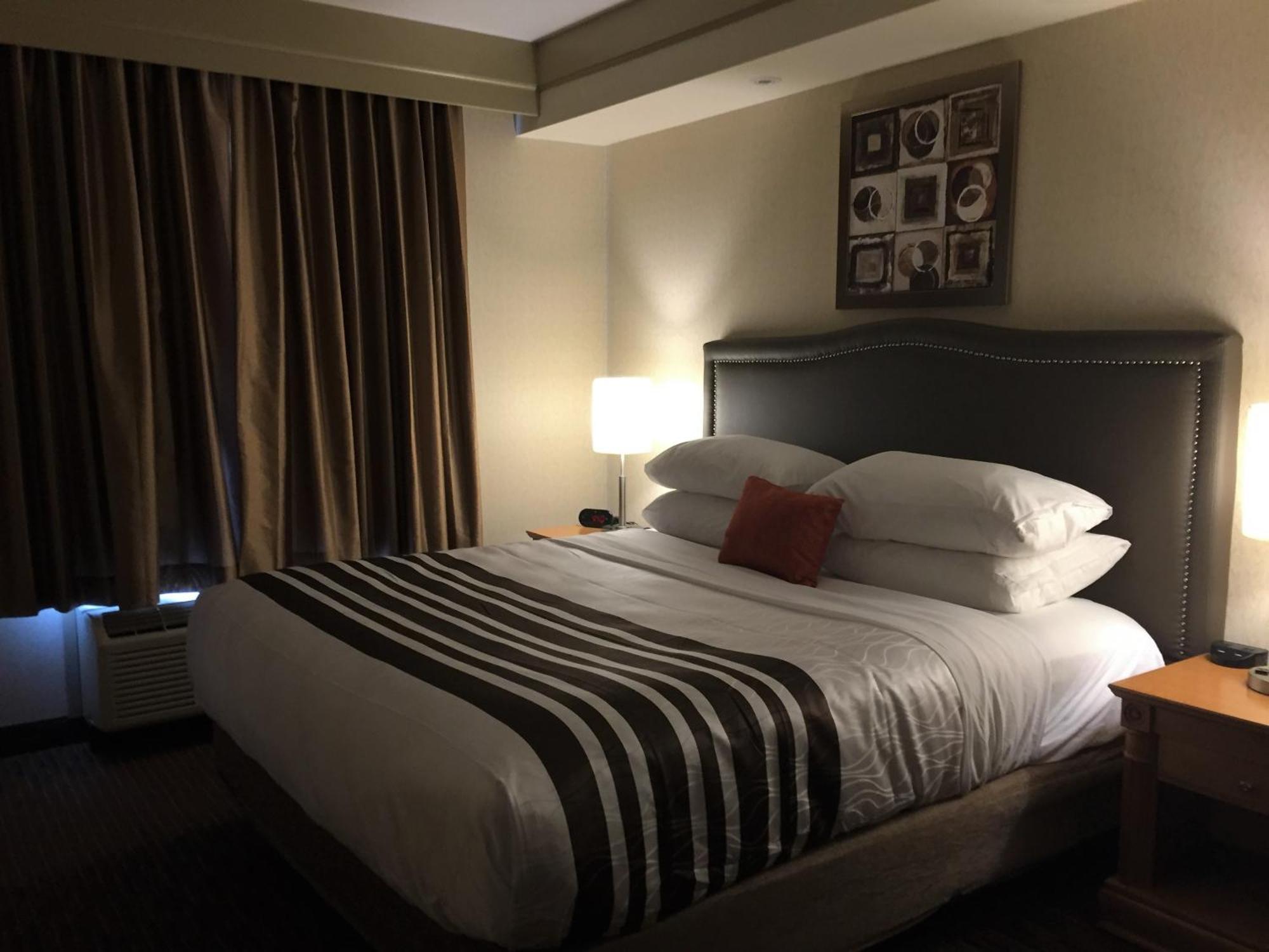 Waterloo Suites Hotel, Trademark Collection By Wyndham ภายนอก รูปภาพ