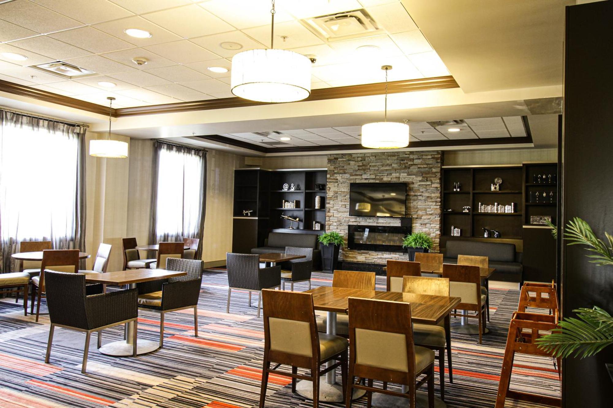 Waterloo Suites Hotel, Trademark Collection By Wyndham ภายนอก รูปภาพ