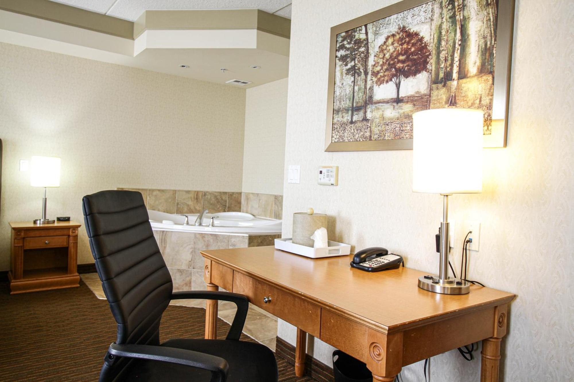 Waterloo Suites Hotel, Trademark Collection By Wyndham ภายนอก รูปภาพ