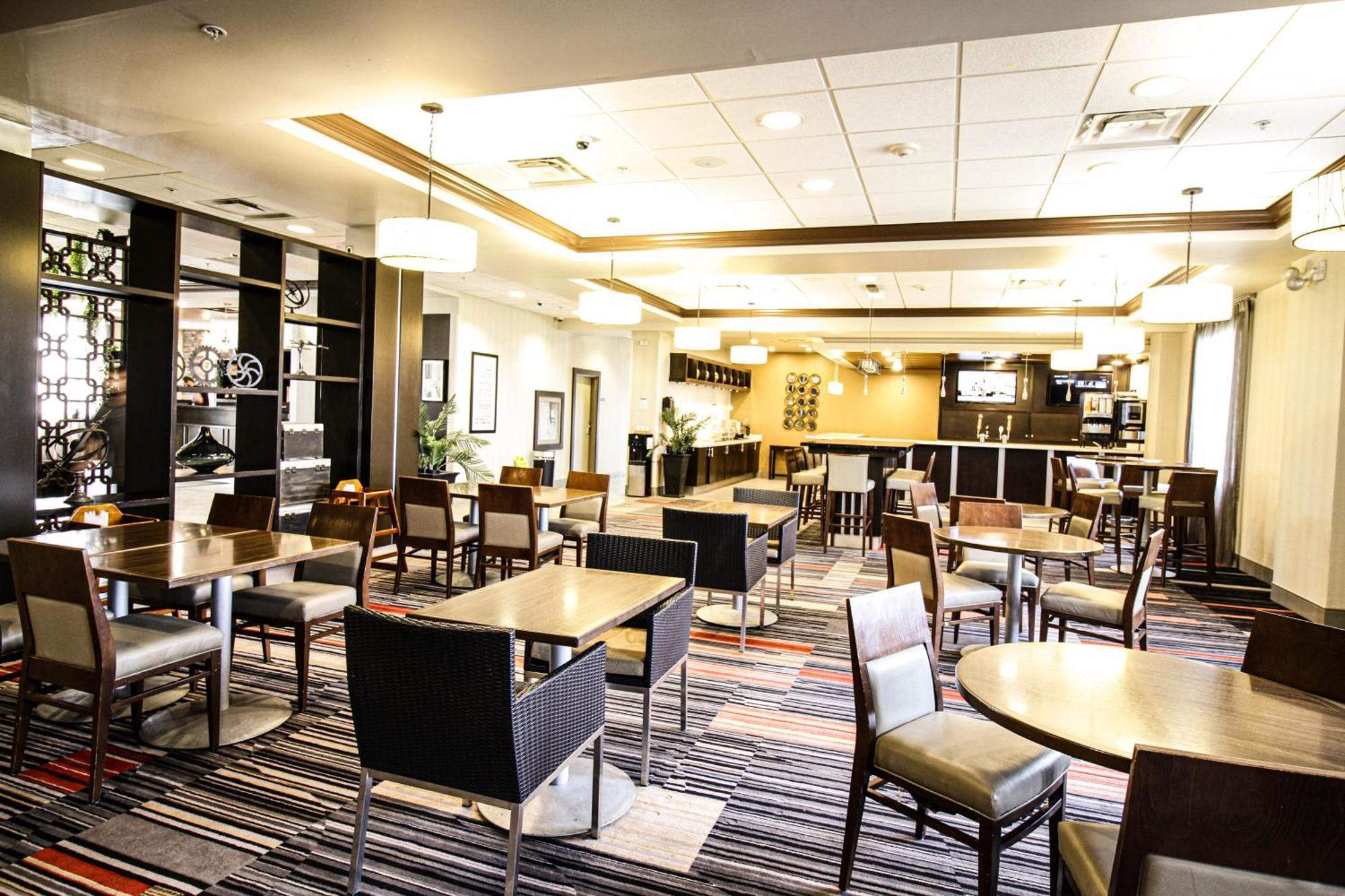 Waterloo Suites Hotel, Trademark Collection By Wyndham ภายนอก รูปภาพ